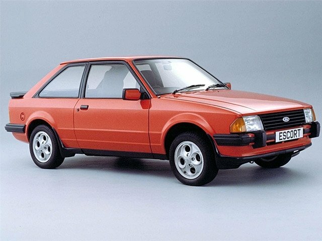 Ford Escort IV, вид сбоку
