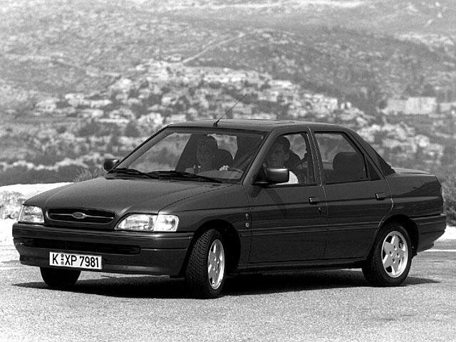 Ford Escort V Рестайлинг 1, вид сбоку
