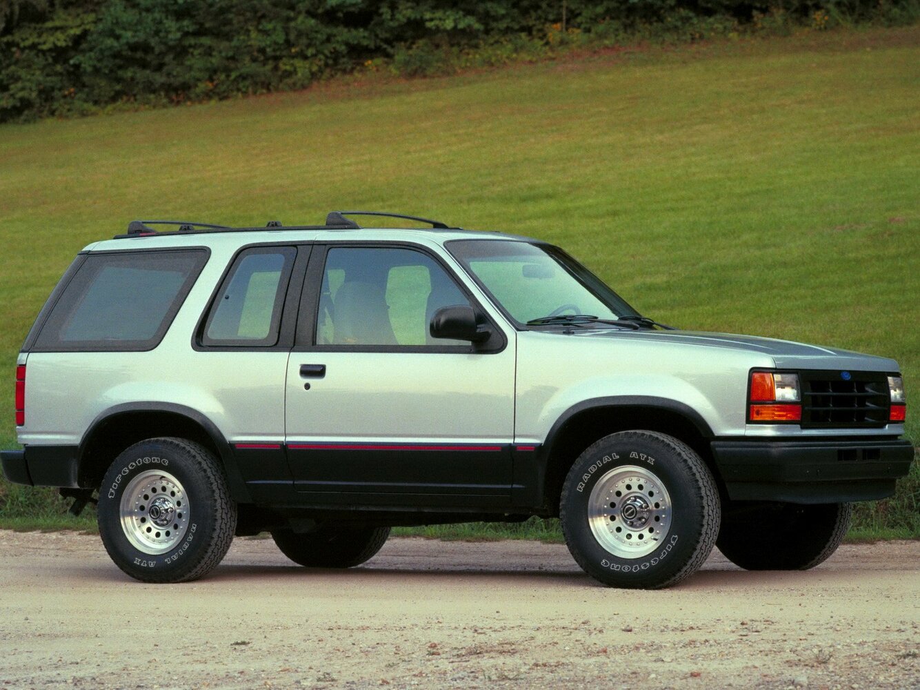 Ford Explorer I, Внедорожник 3 дв.: фото поколения