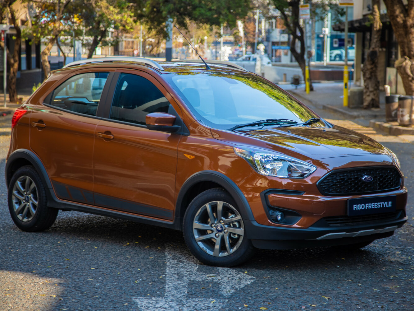 Ford Figo II Рестайлинг, Хэтчбек 5 дв. Freestyle: фото поколения