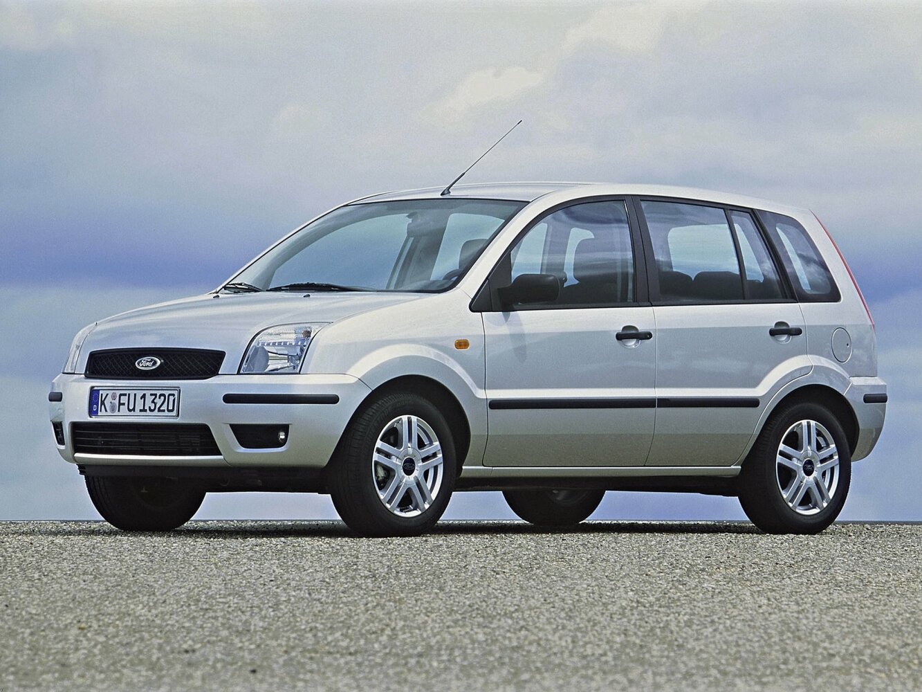 Ford Fusion I