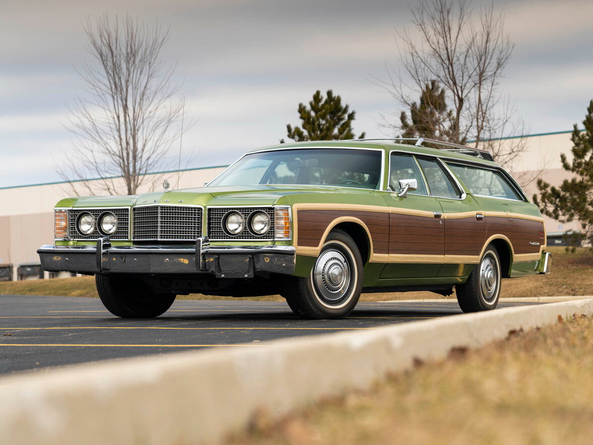 Ford LTD Country Squire I