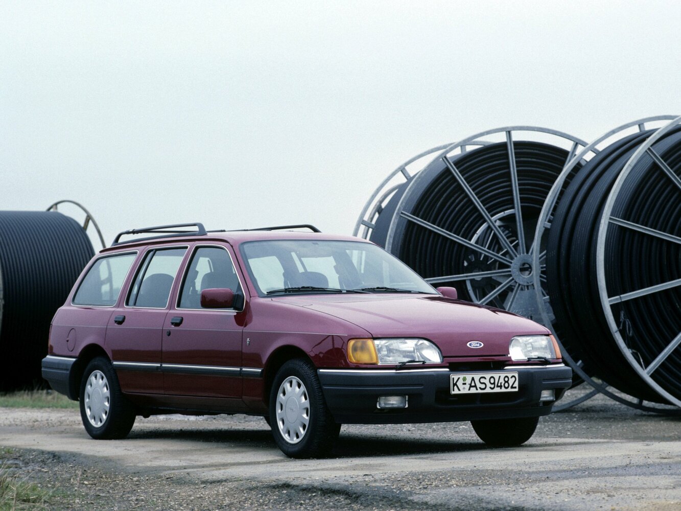 Ford Sierra I Рестайлинг, Универсал 5 дв.: фото поколения