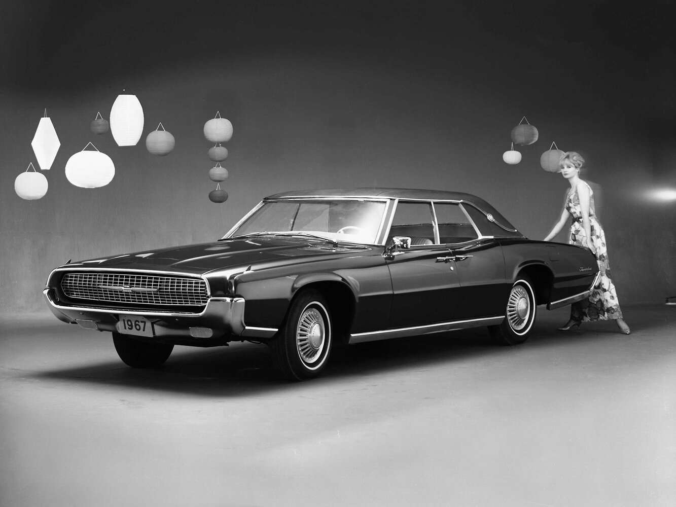 Ford Thunderbird V, Седан-хардтоп: фото поколения