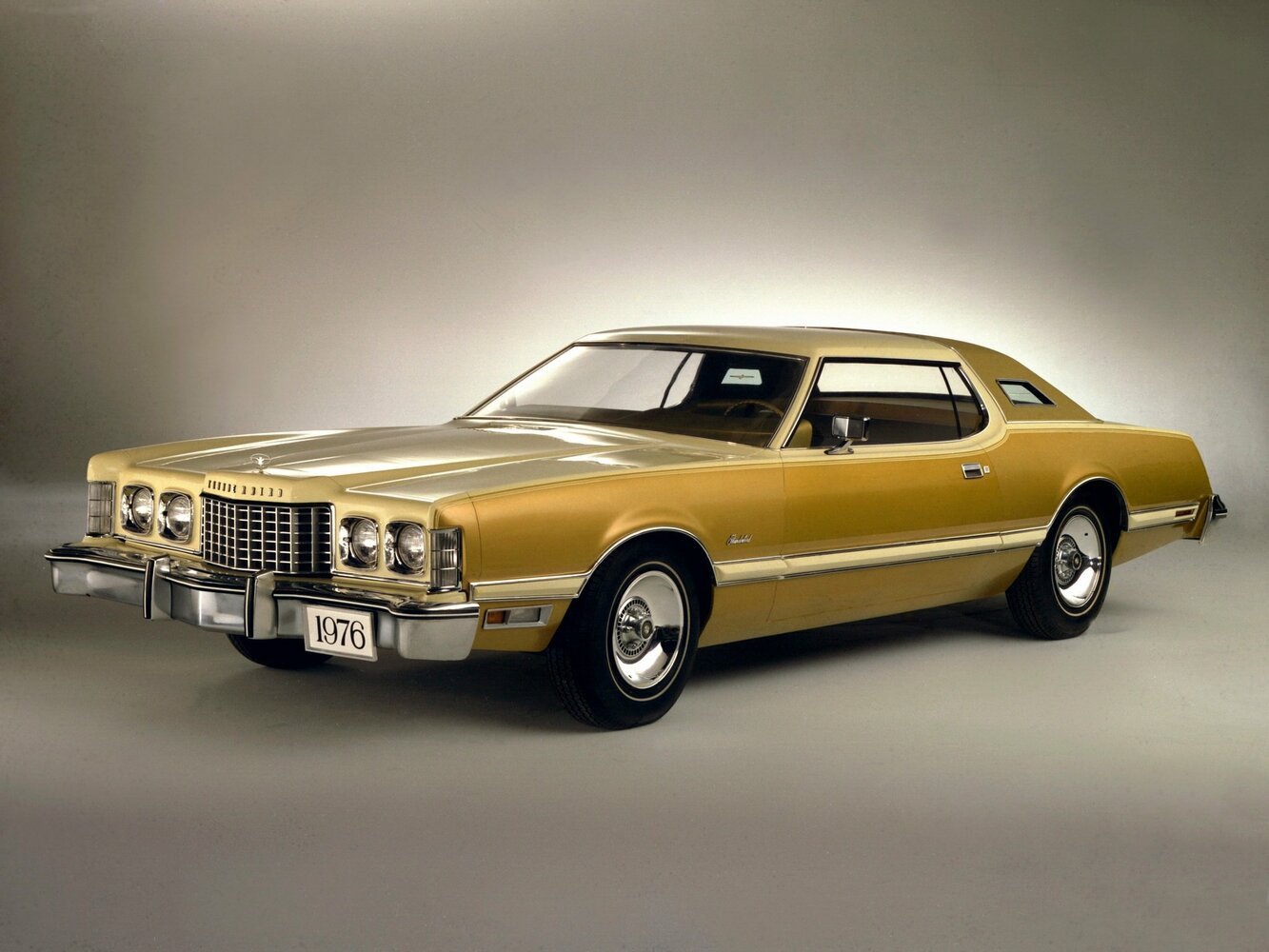 Ford Thunderbird VI