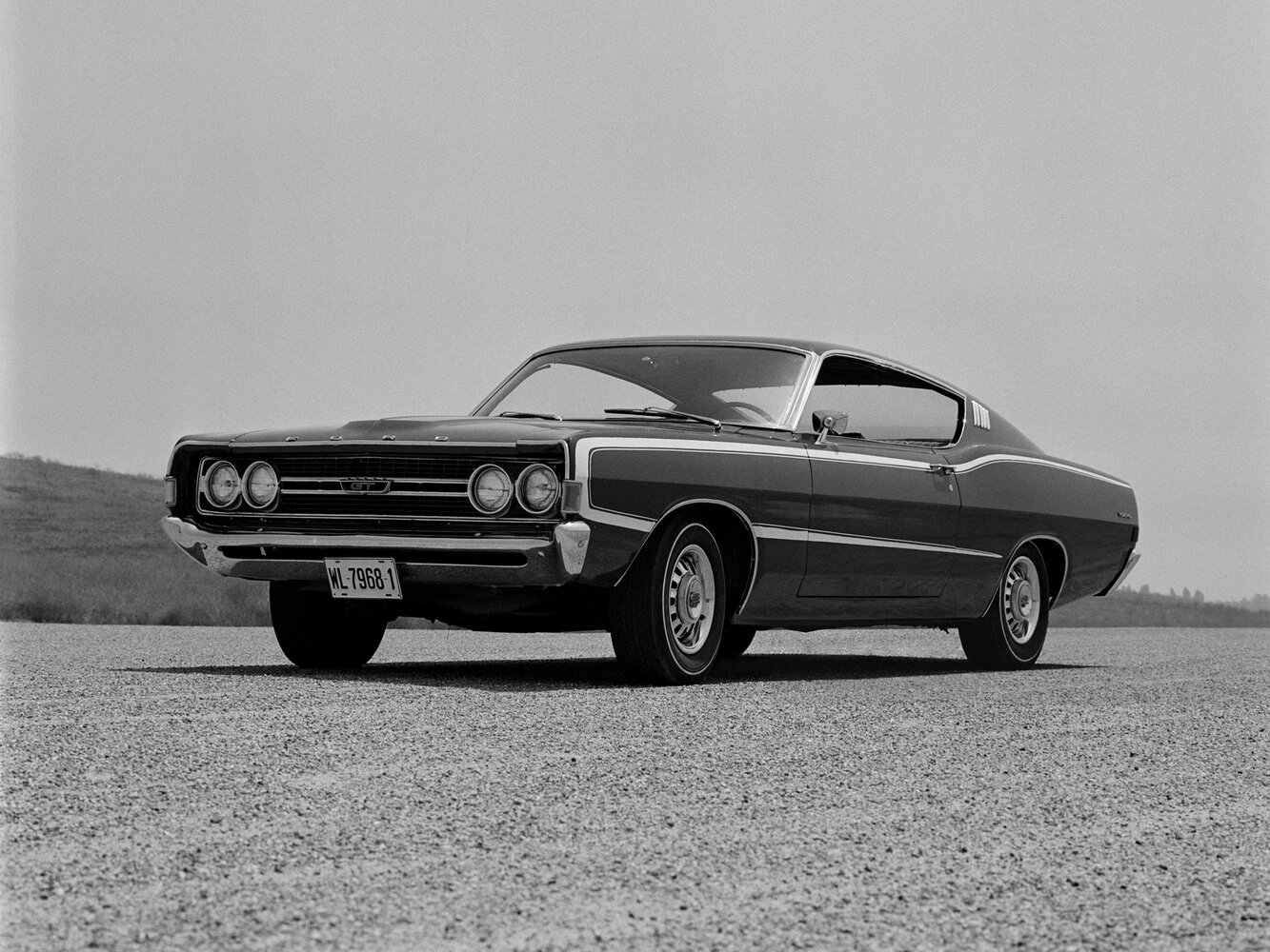Ford Torino I, вид сбоку