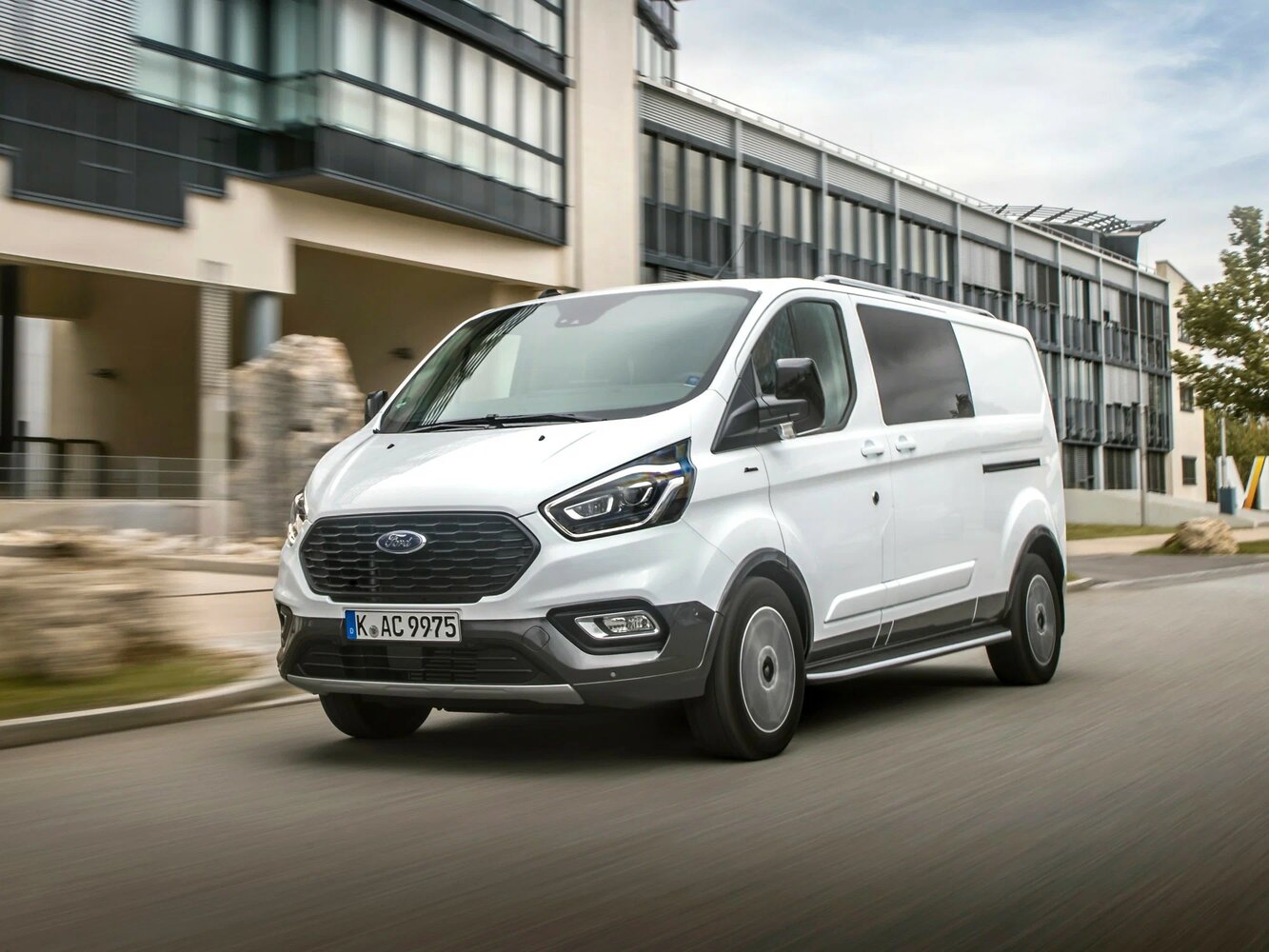 Ford Transit Custom I Рестайлинг, вид сбоку