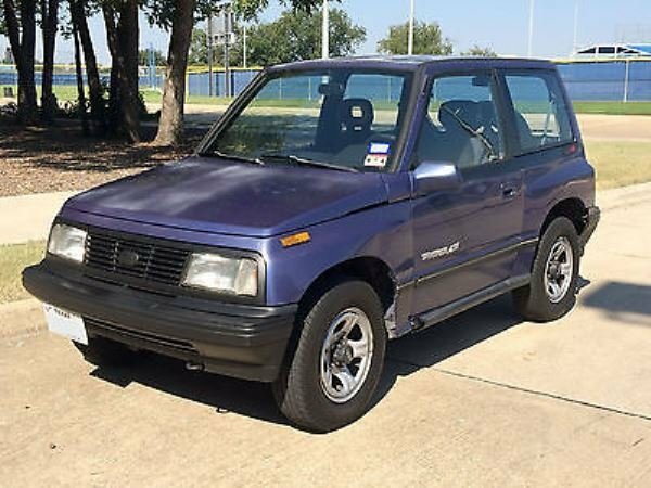 Geo Tracker, Внедорожник 3 дв.: фото поколения