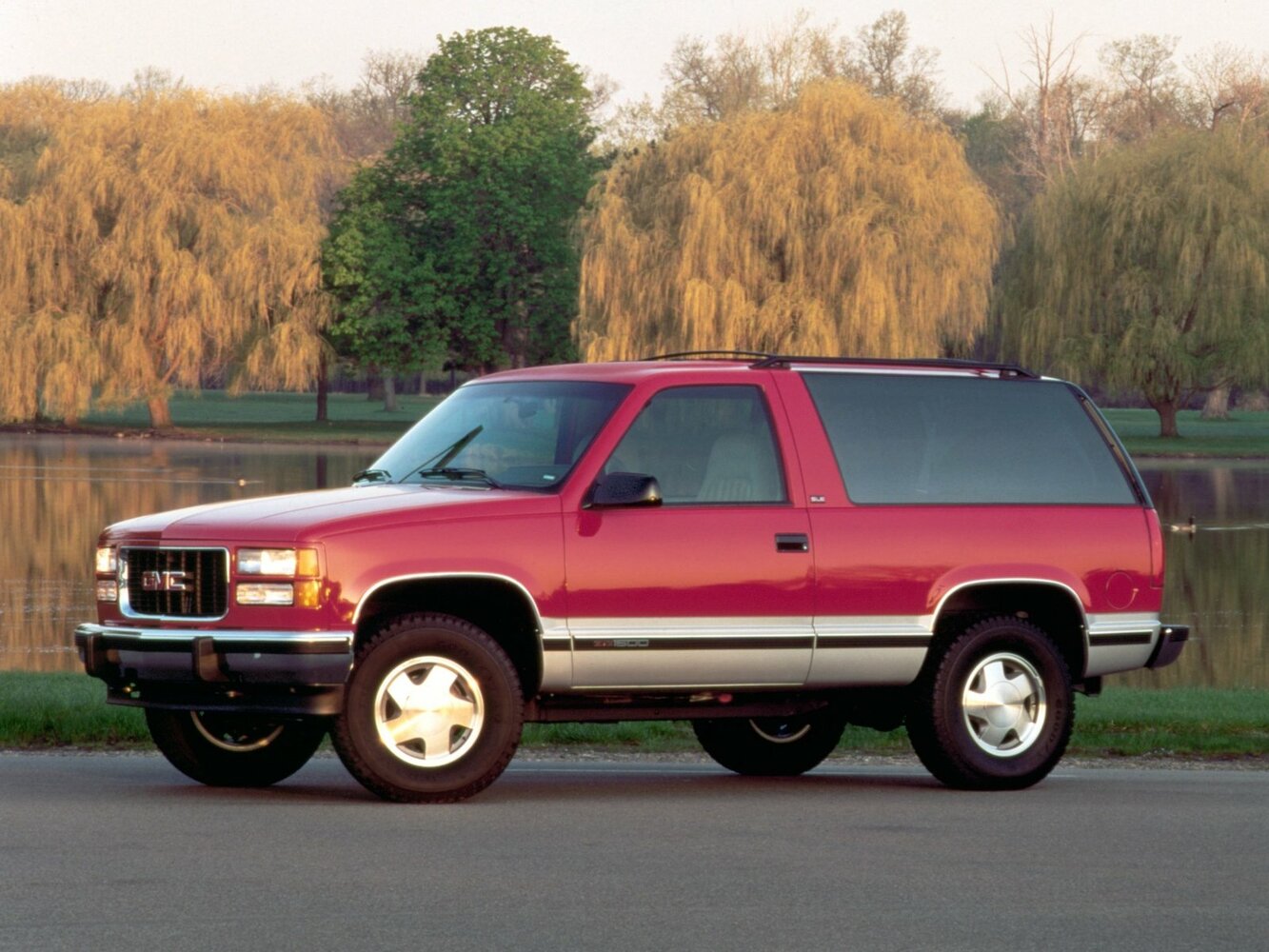 GMC Yukon, фото
