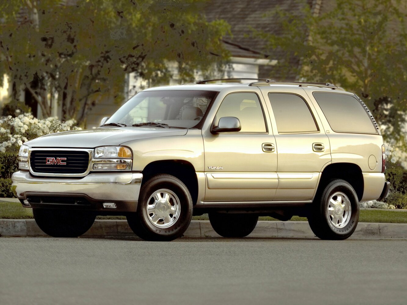 GMC Yukon II (GMT800)