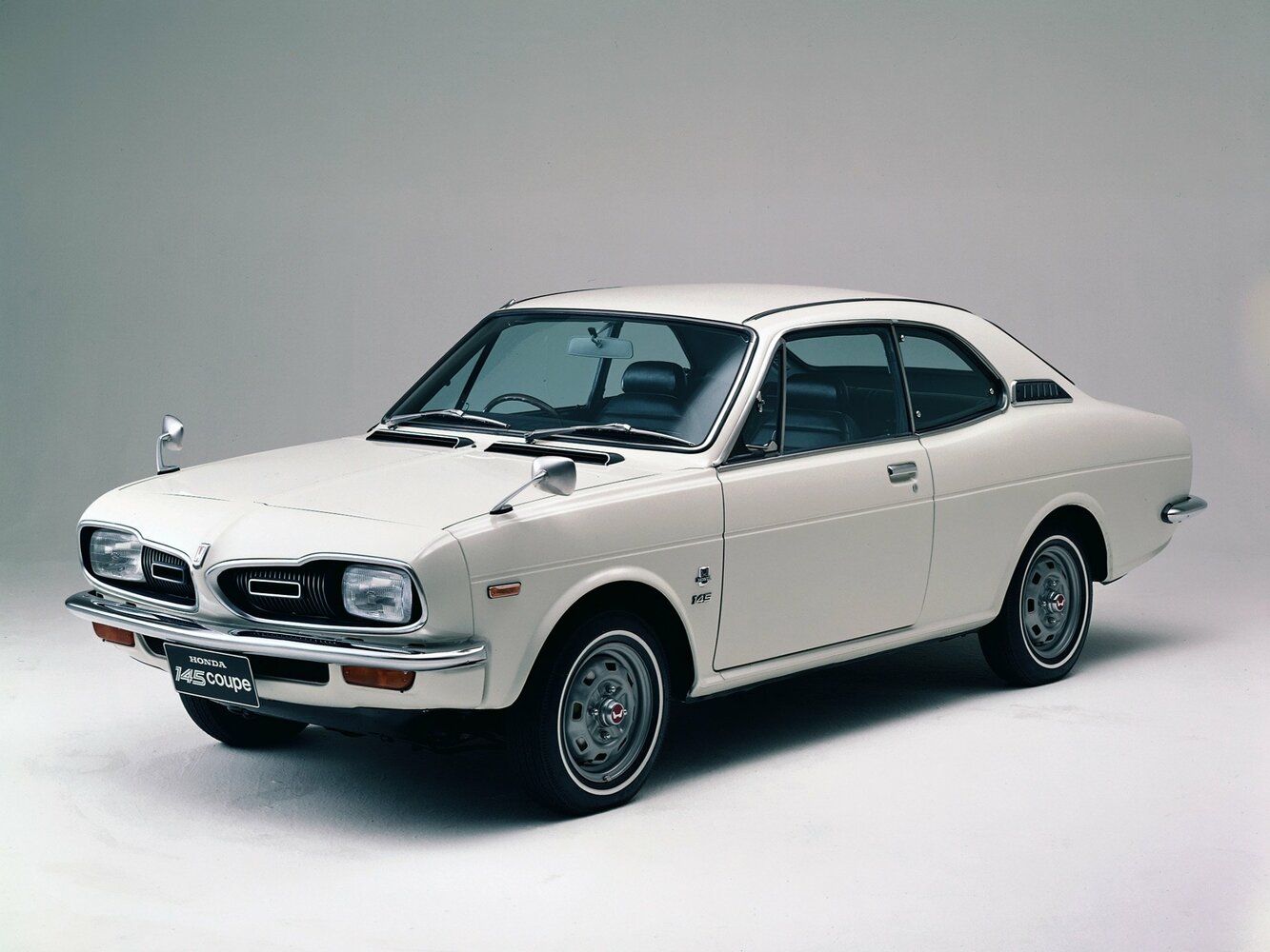 Honda 145 I, вид сбоку