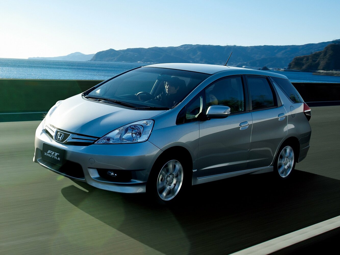 Honda Fit Shuttle I