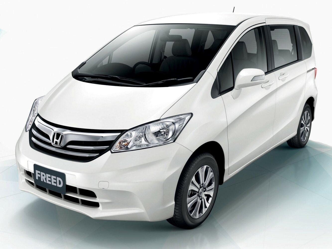 Honda Freed I Рестайлинг