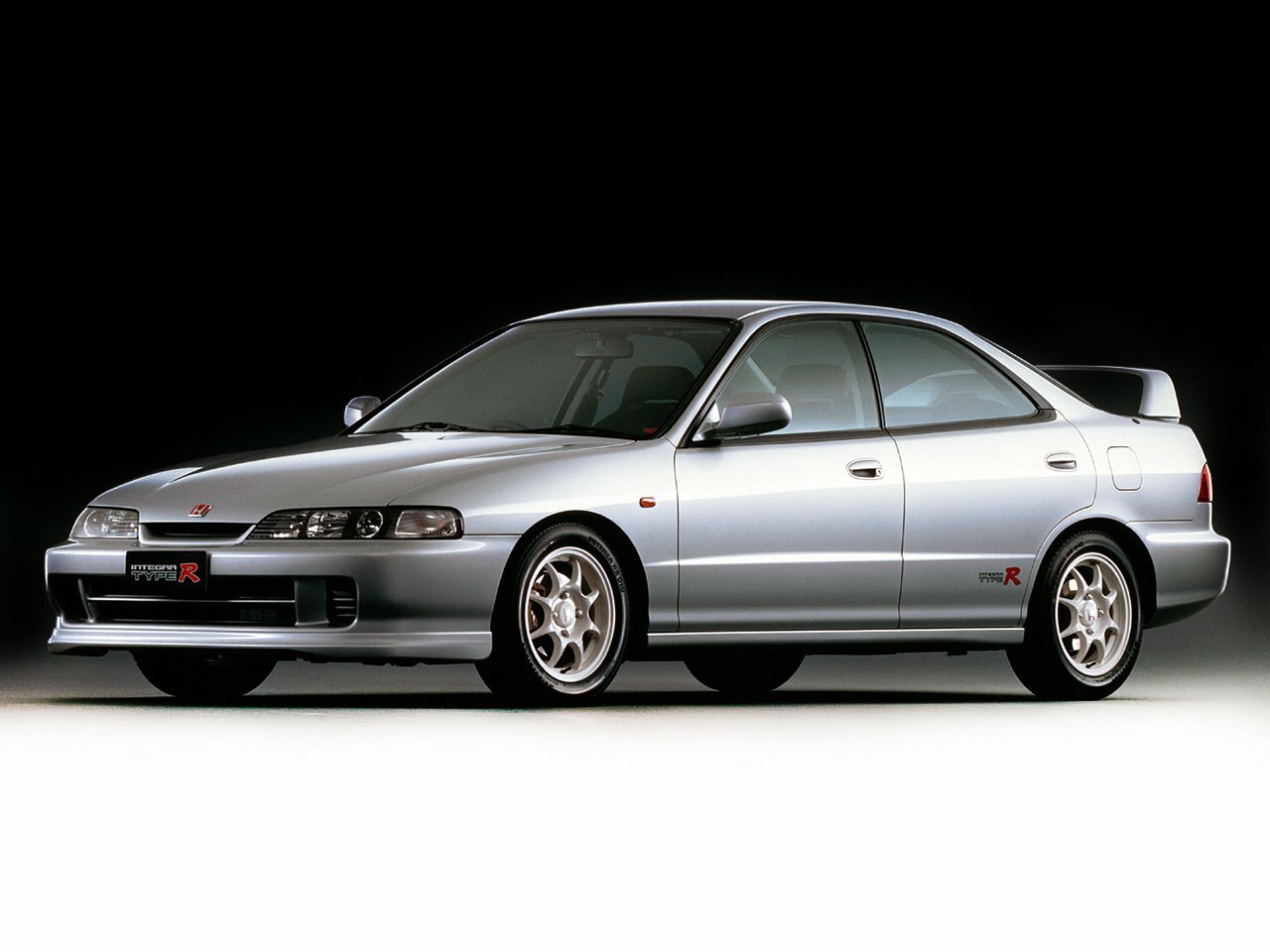 Honda Integra III Рестайлинг, вид сбоку