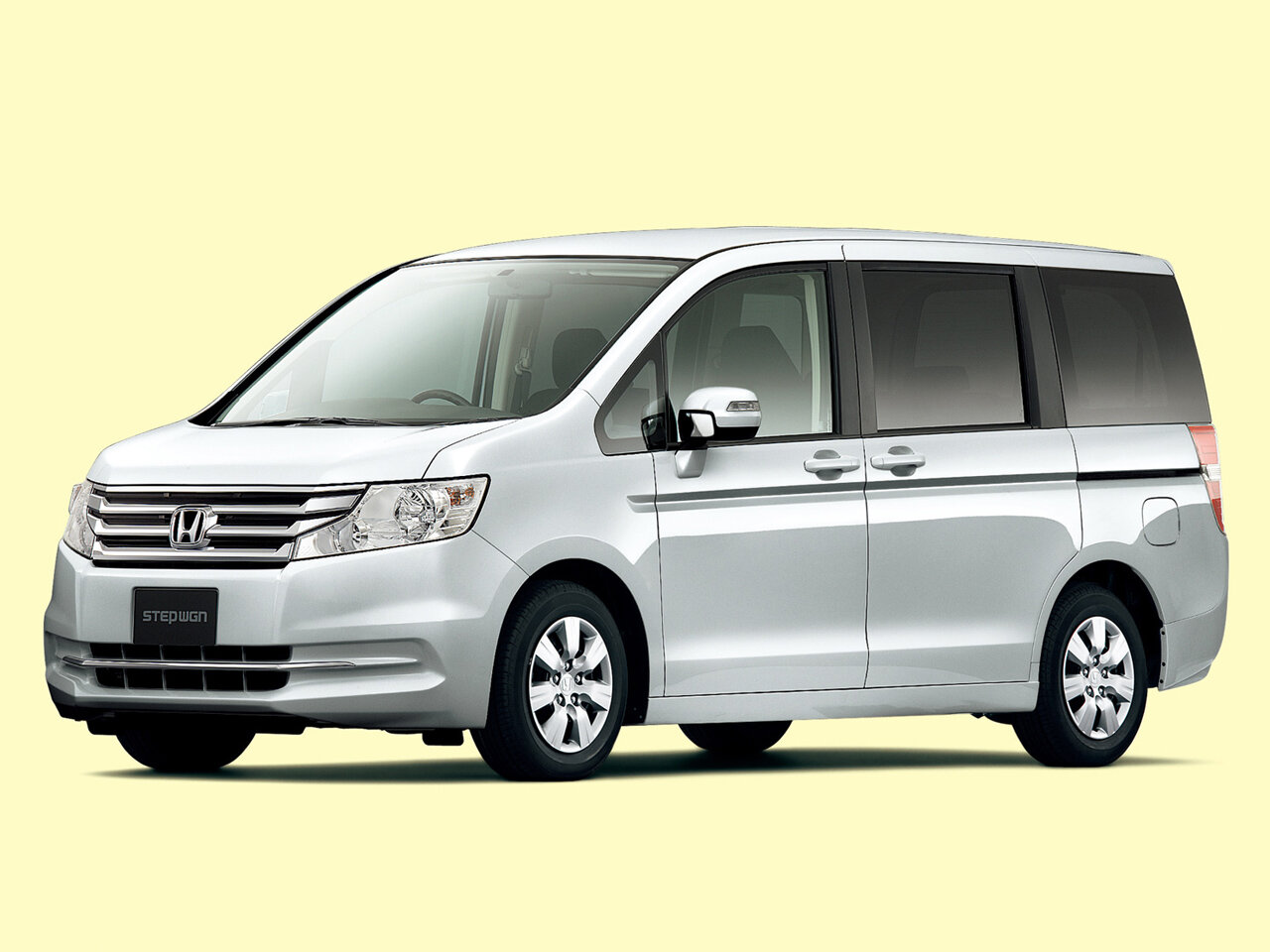 Honda Stepwgn IV Рестайлинг