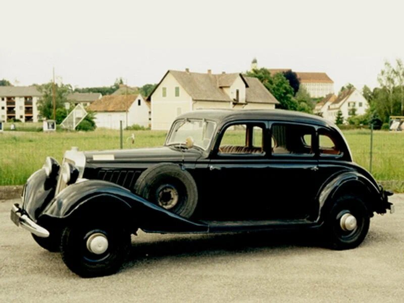 Horch 830, Седан: фото поколения