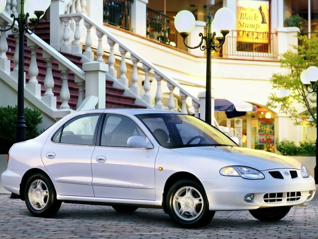 Hyundai Avante II Рестайлинг