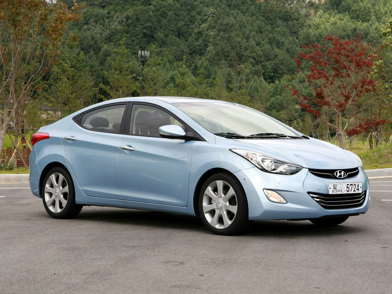 Hyundai Avante V