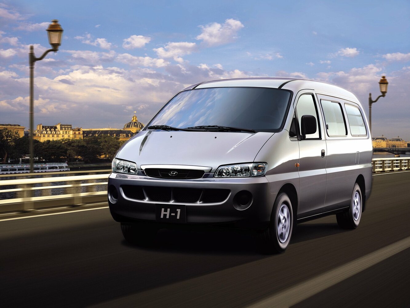 Hyundai H-1 I