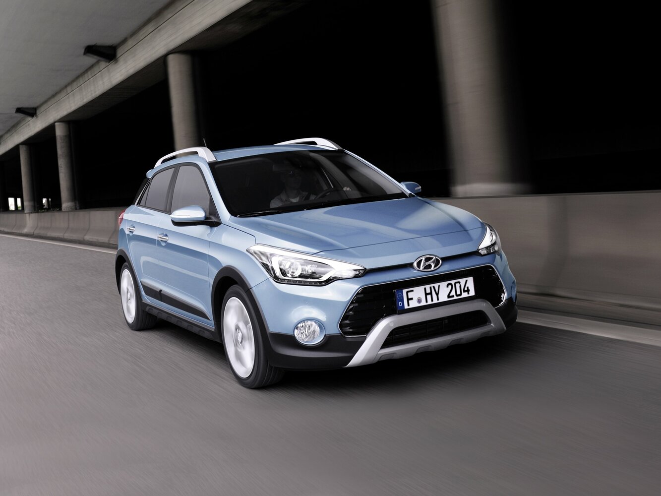 Hyundai i20 II, вид сбоку