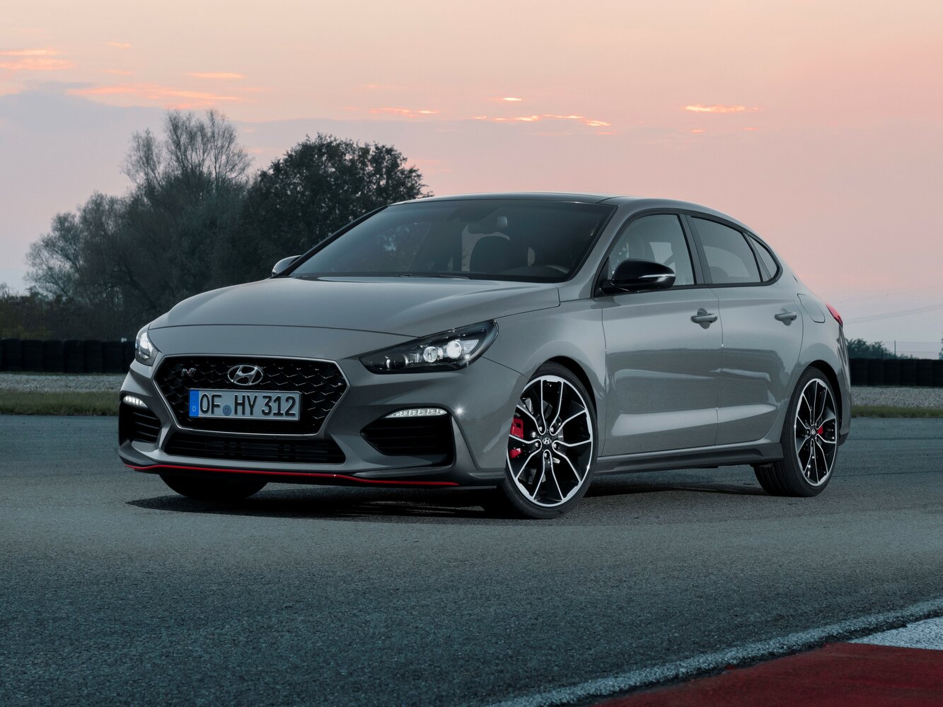 Hyundai i30 N I, вид сбоку