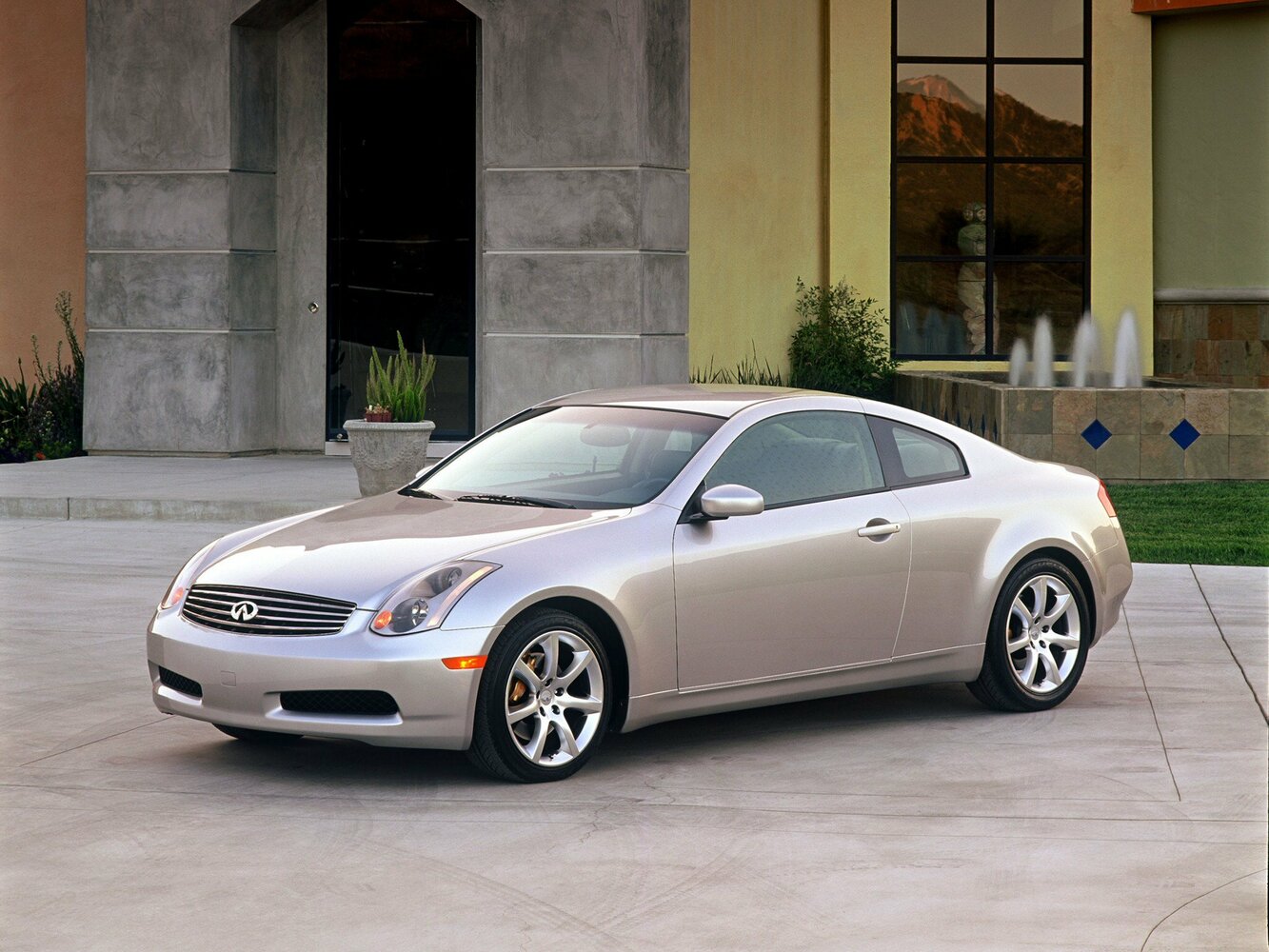 Infiniti G III, Купе: фото поколения