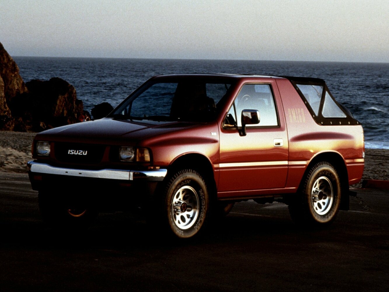 Isuzu Amigo I