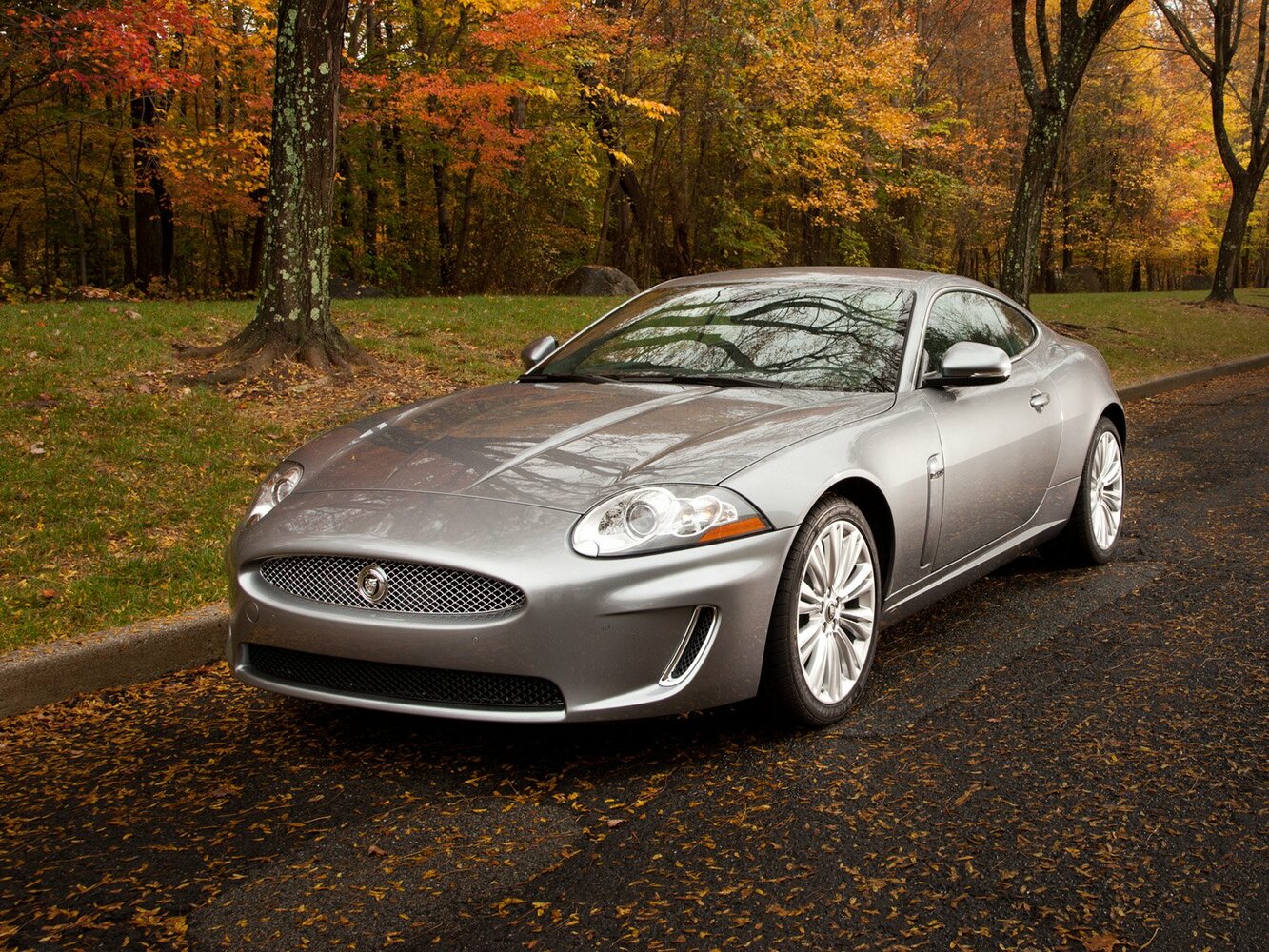 Jaguar XK II Рестайлинг 1