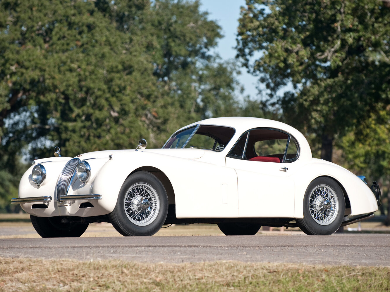 Jaguar XK XK120, Купе: фото поколения