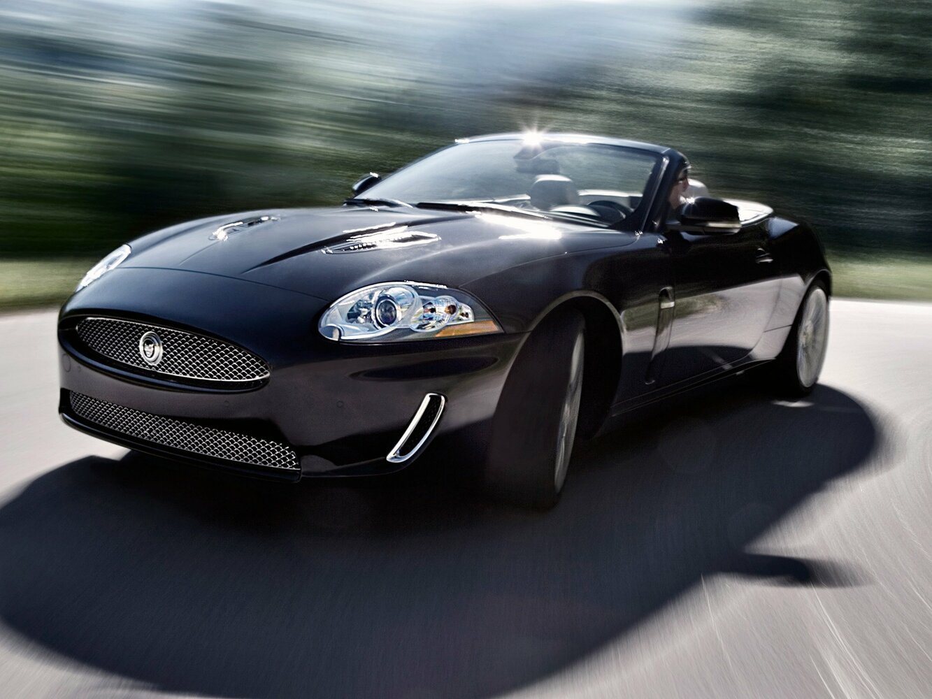 Jaguar XKR II Рестайлинг 1, вид сбоку