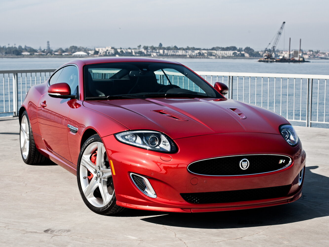 Jaguar XKR