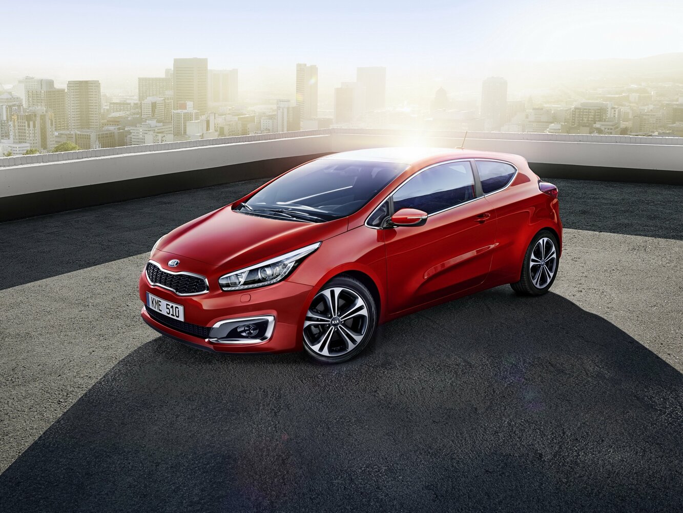 Kia Ceed II Рестайлинг, Хэтчбек 3 дв.: фото поколения