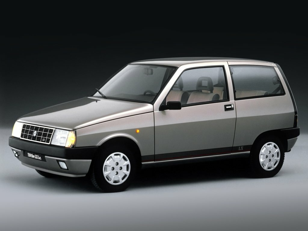 Lancia Y10