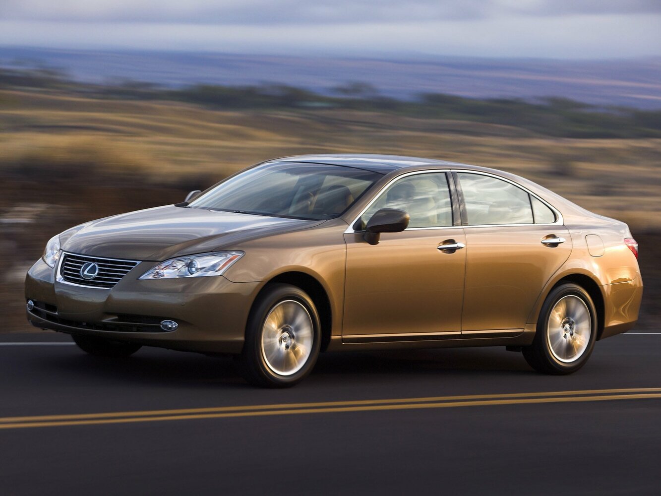 Lexus ES V