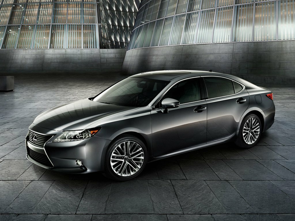 Lexus ES VI