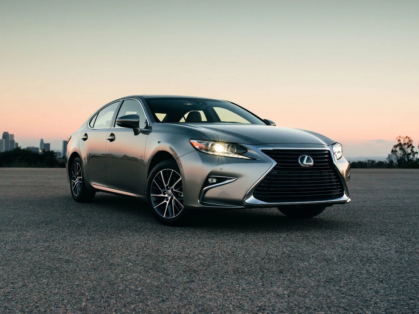 Lexus ES VI Рестайлинг