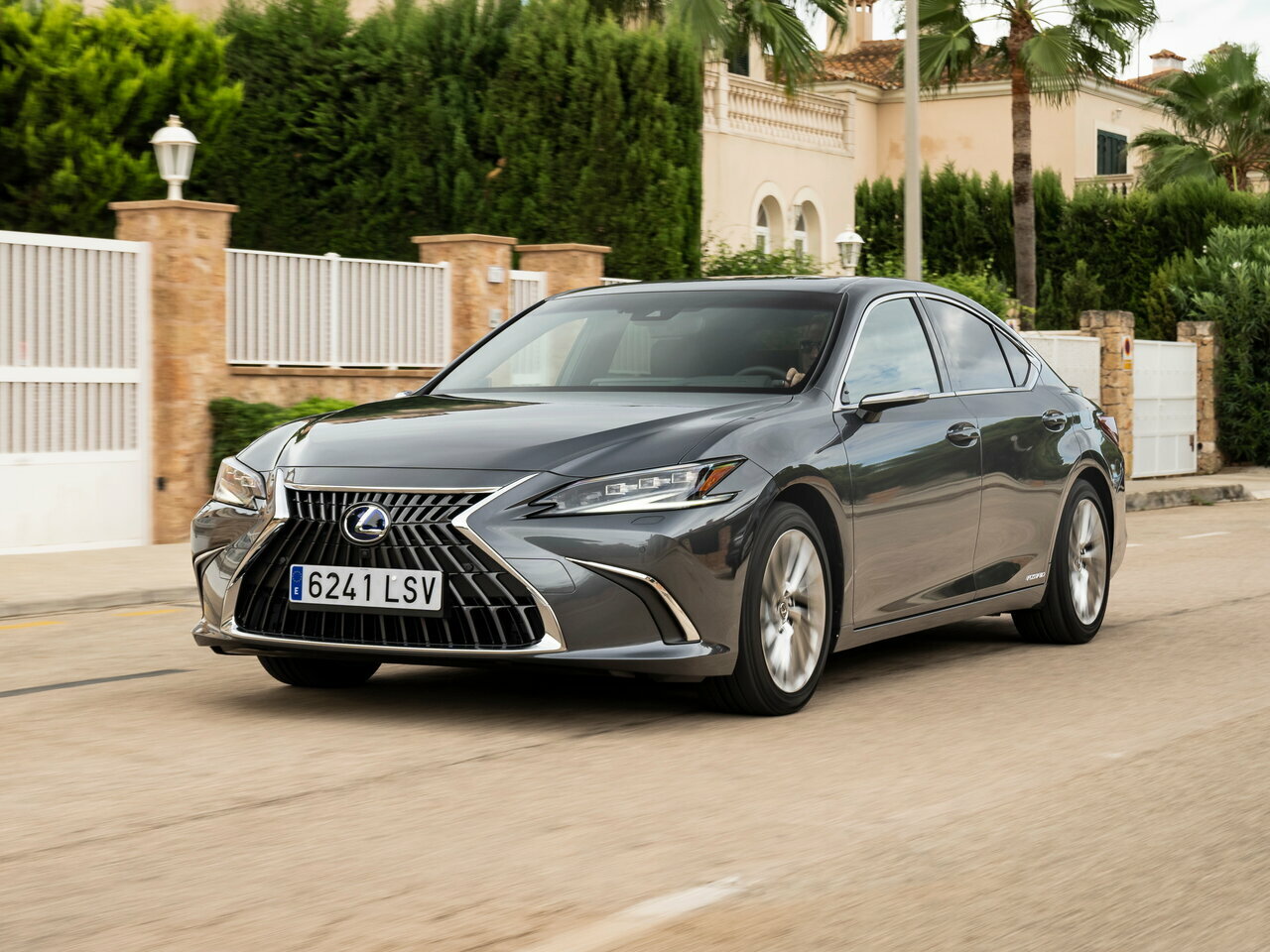 Lexus ES VII Рестайлинг
