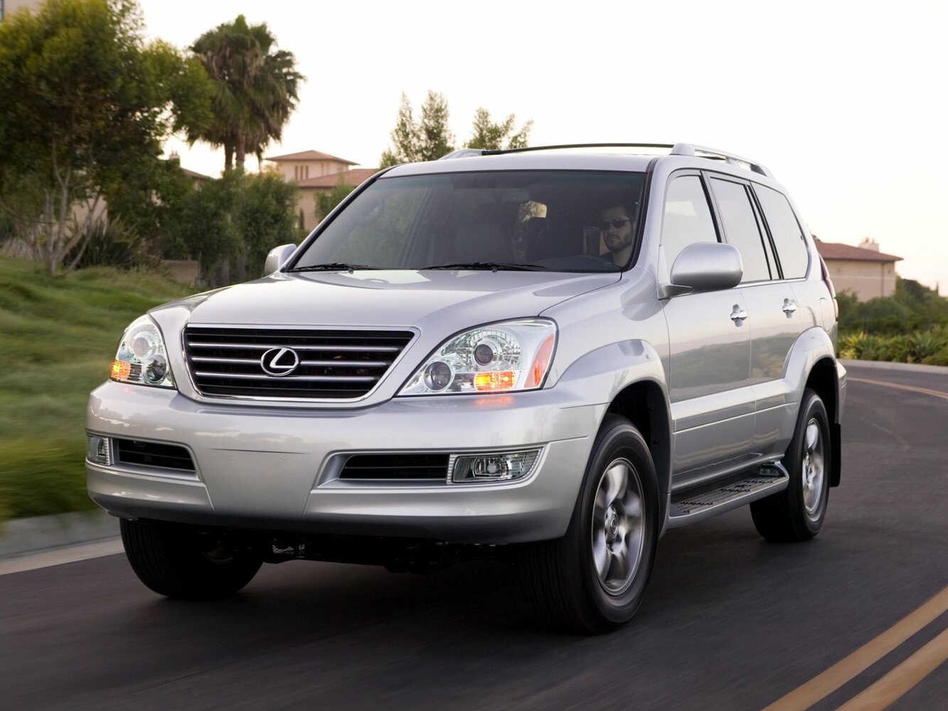 Lexus GX I