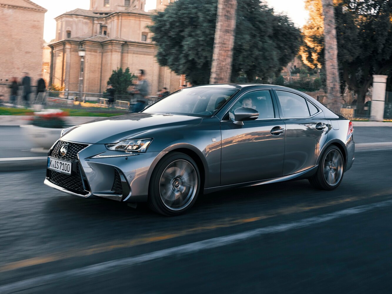 Lexus IS III Рестайлинг