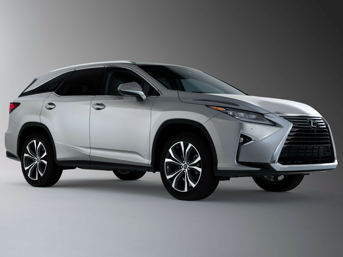 Lexus RX IV, вид сбоку