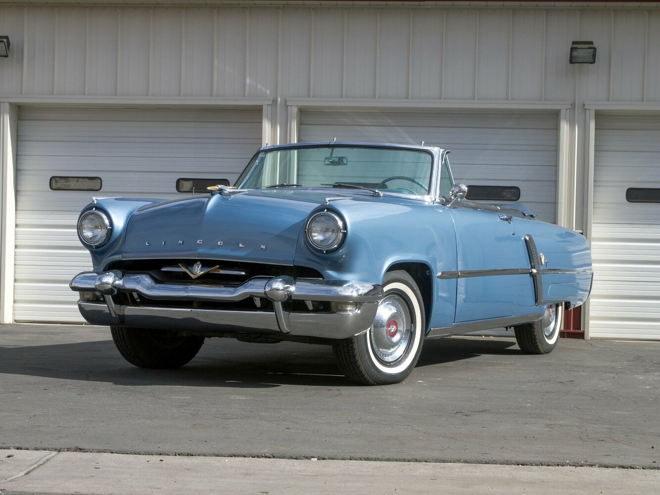 Lincoln Capri