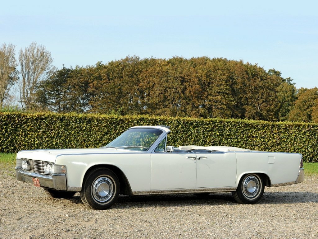 Lincoln Continental IV