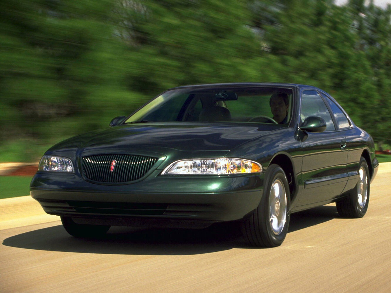 Lincoln Mark VIII
