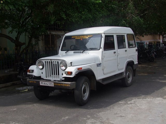 Mahindra Commander