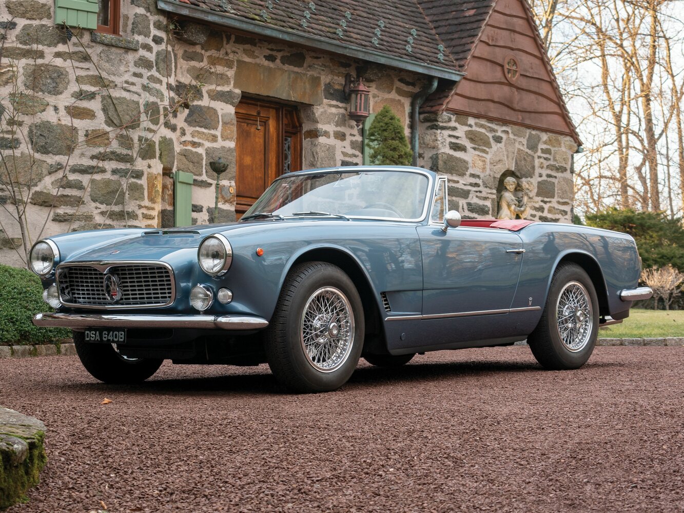 Maserati 3500 GT, вид сбоку