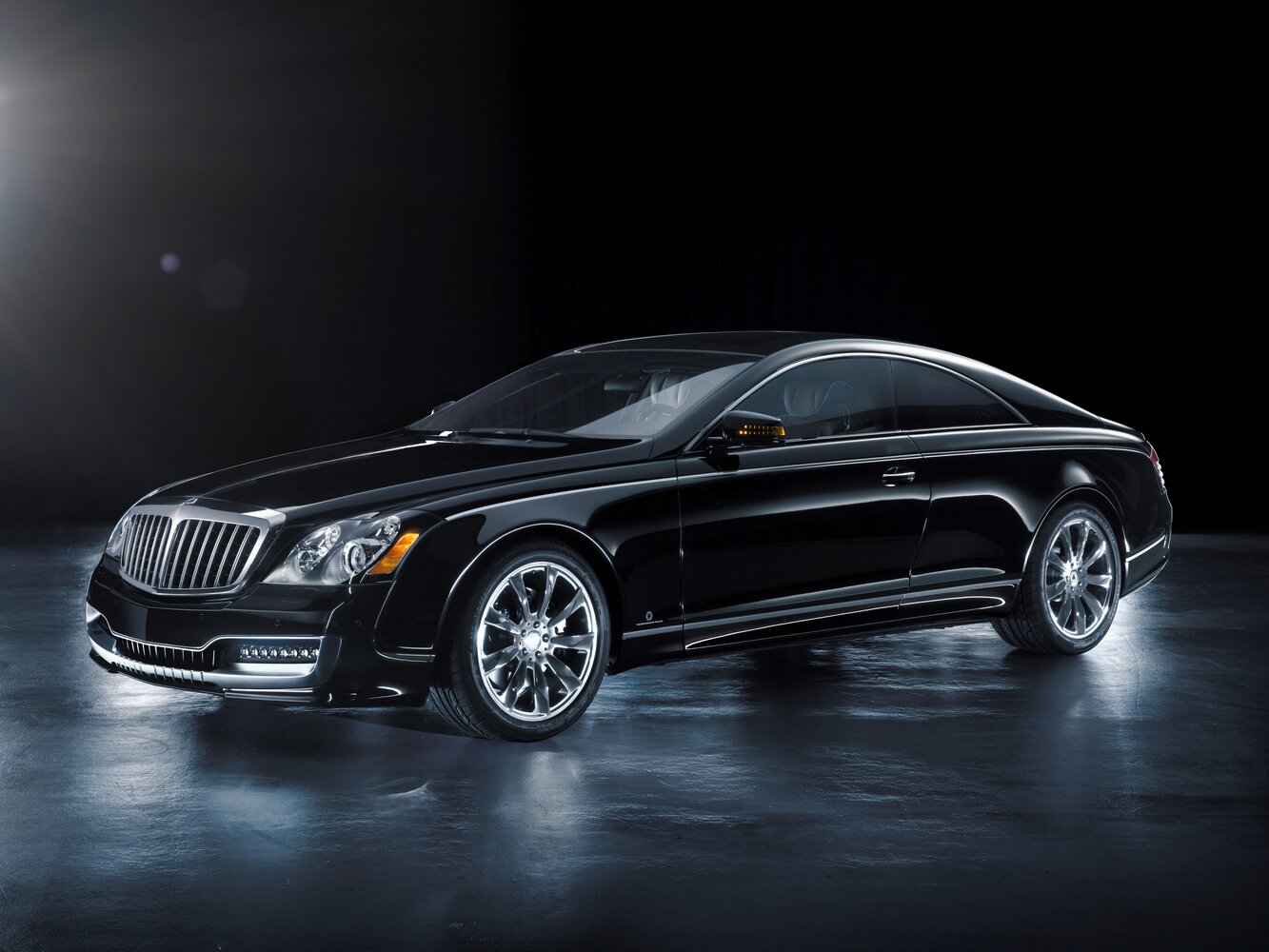 Maybach 57 I Рестайлинг, вид сбоку