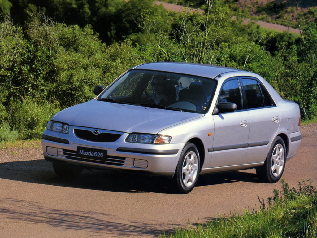Mazda 626 V (GF), Седан: фото поколения