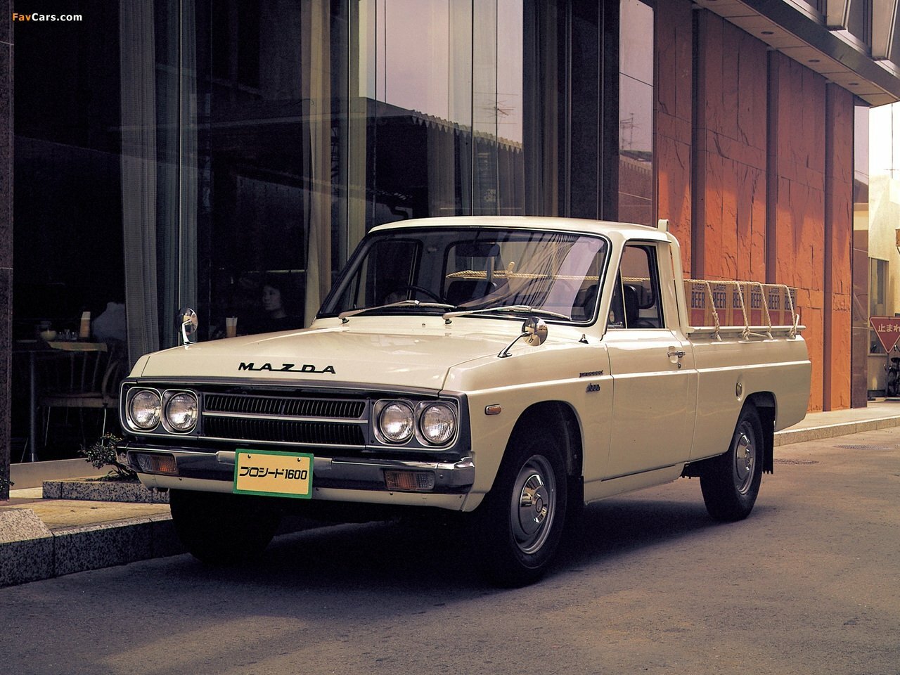 Mazda Proceed II
