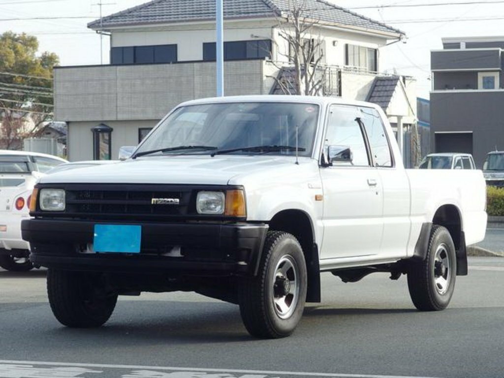 Mazda Proceed IV