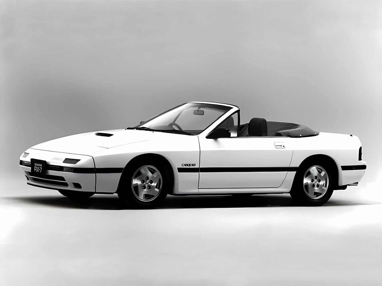 Mazda Savanna RX-7 II (FC), вид сбоку